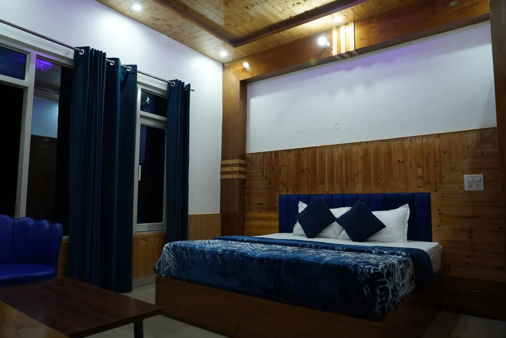 Himalyan Highway Homestay New Kufri Shimla